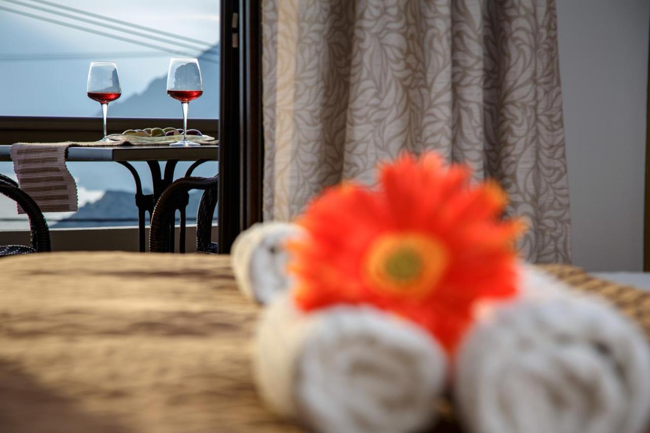 Annaview Apartments & Suites Плакиас Экстерьер фото