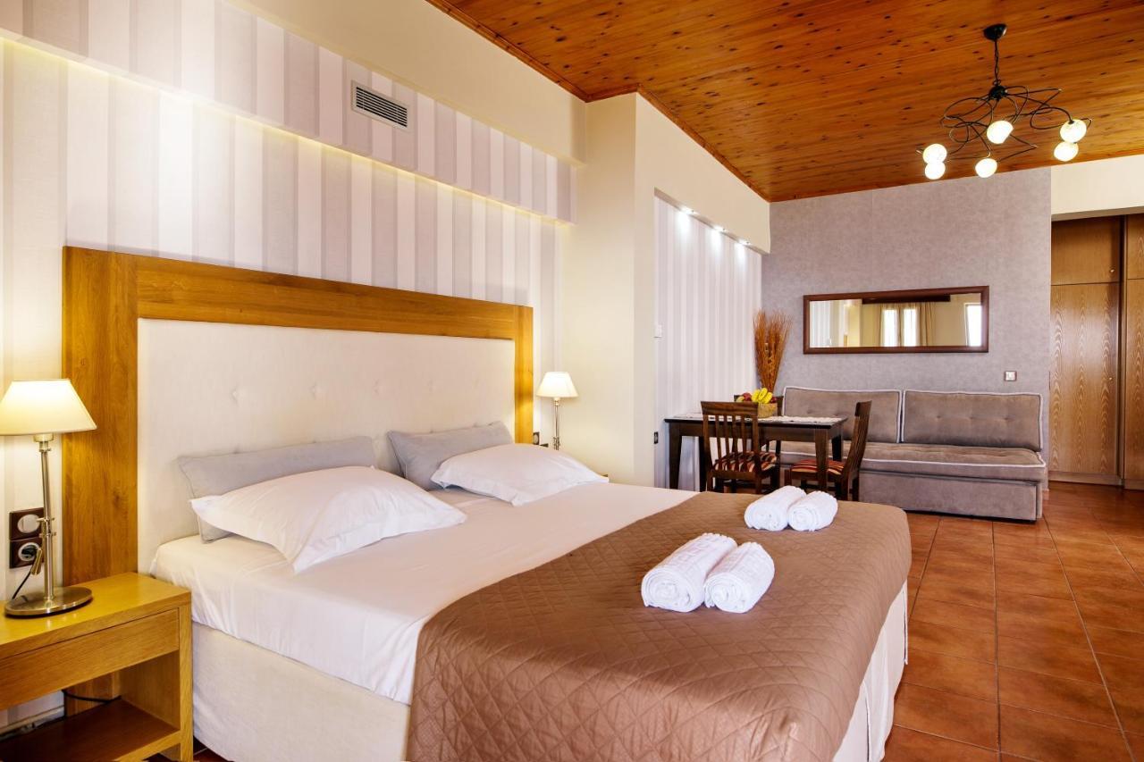 Annaview Apartments & Suites Плакиас Экстерьер фото
