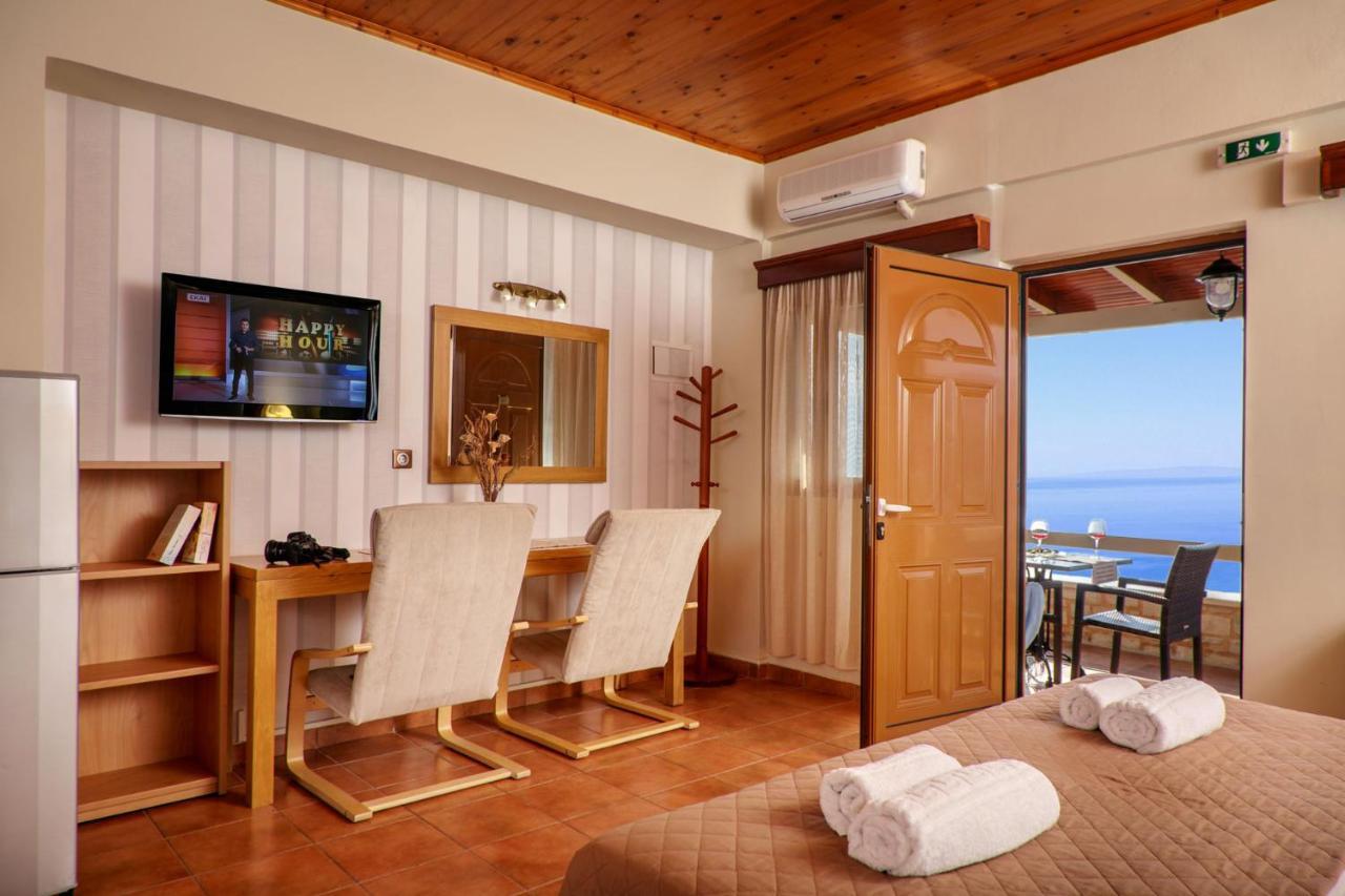 Annaview Apartments & Suites Плакиас Экстерьер фото