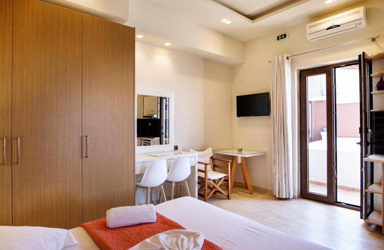 Annaview Apartments & Suites Плакиас Экстерьер фото